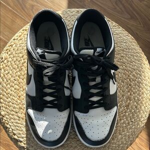 PANDA’s Nike Men's Classic Black and White Sneakers great condition